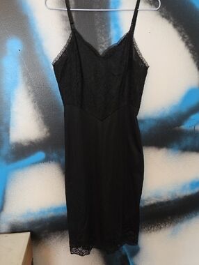 Vanity Fair Black Lace-Trim Slip Chemise